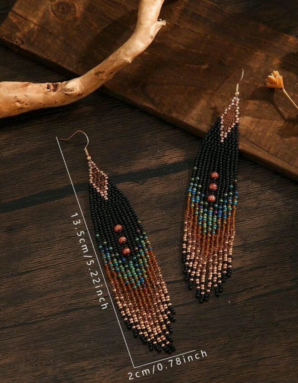 Glass bead Dangly Earrings